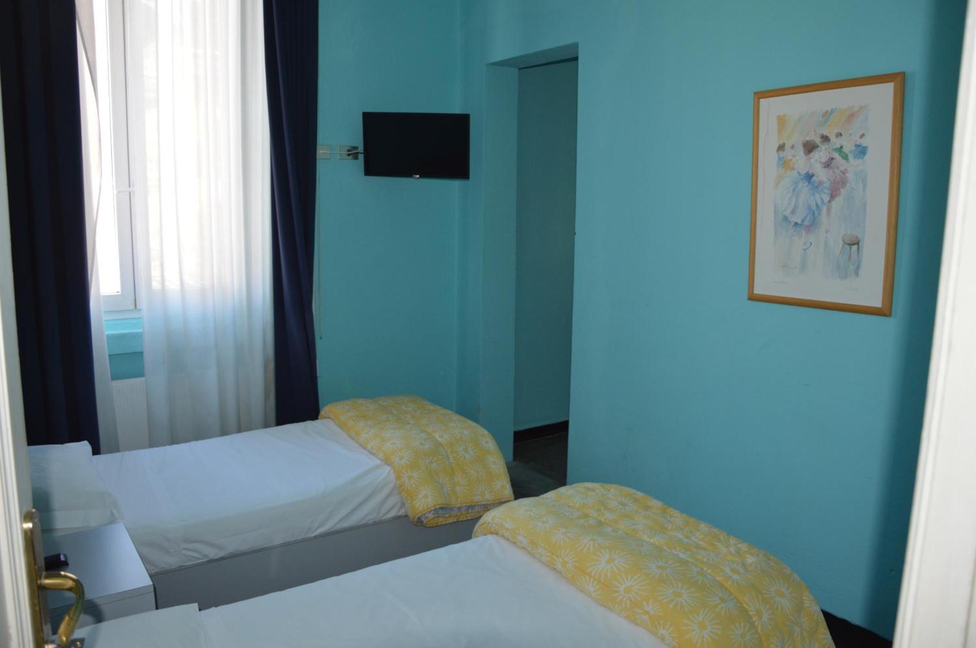 Hotel Doria Chiavari Exteriör bild