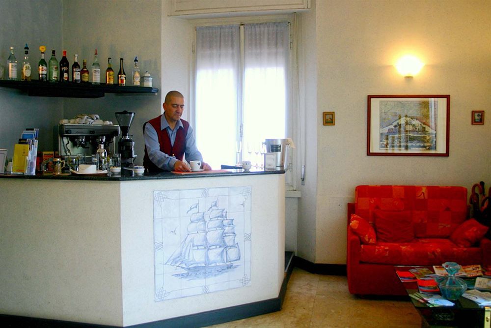 Hotel Doria Chiavari Exteriör bild